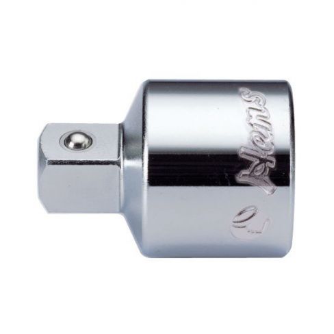 Adaptor Adaptor