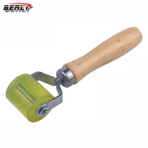 Aparat pentru service anvelopa