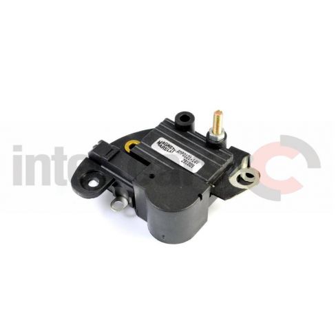Regulator de tensiune